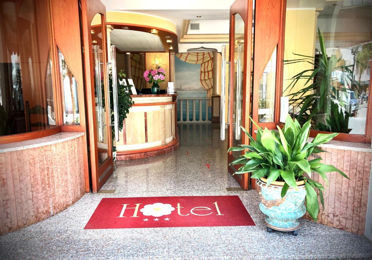 Hotel Margherita Lido di Jesolo Exteriér fotografie