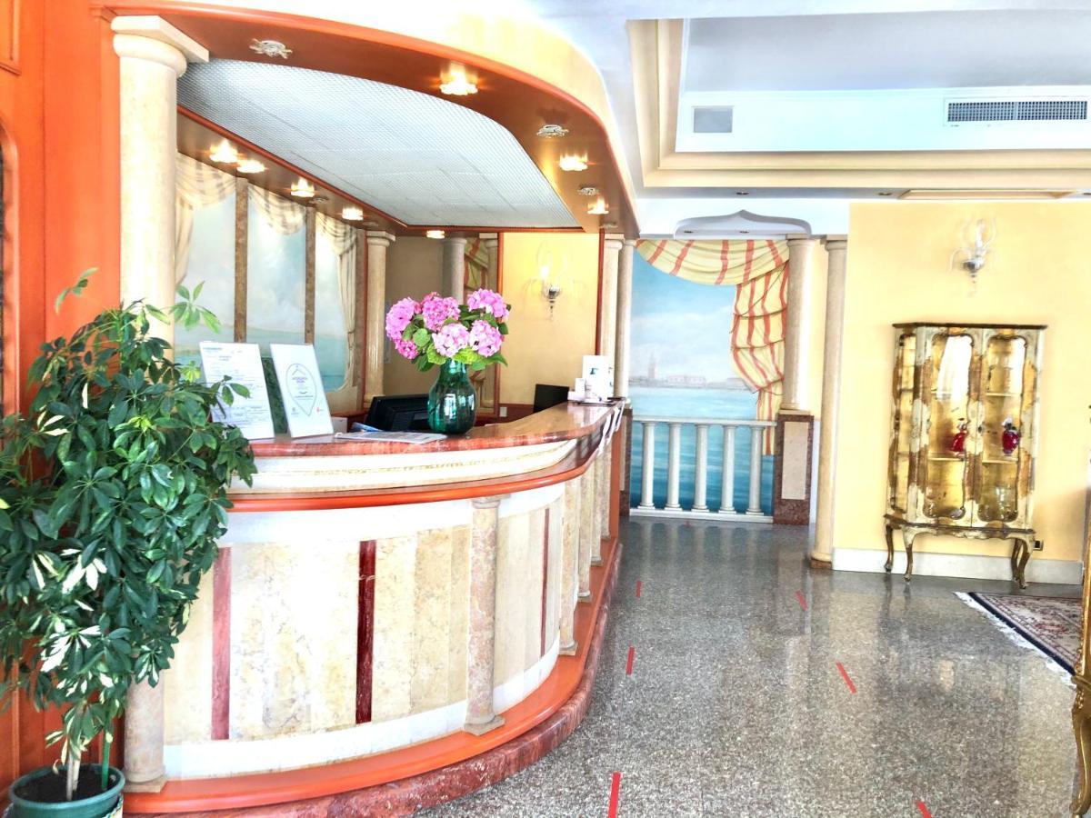 Hotel Margherita Lido di Jesolo Exteriér fotografie